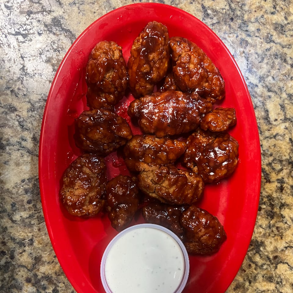 Savor Our Flavorful Wings