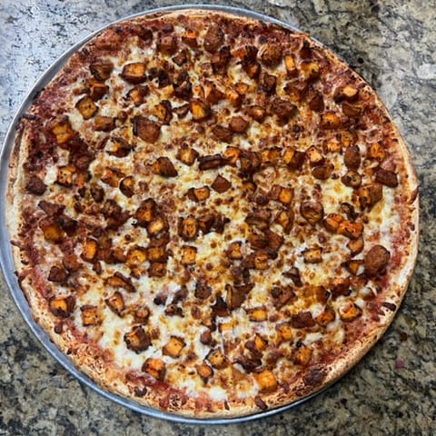 Buffalo Chicken Pizza 14".